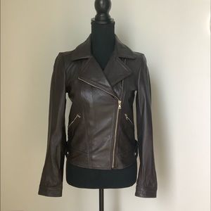 Massimo Dutti new Leather Jackets never use is in great condition.
